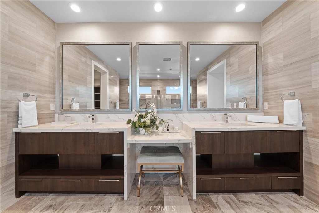 83 Lunar Irvine, CA 92618 - Photo 45 of 75