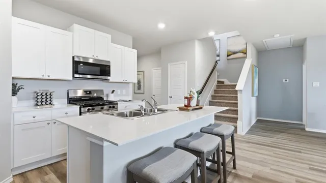 $350,685 | 1720 Gillens Avenue, Fort Worth, TX 76140