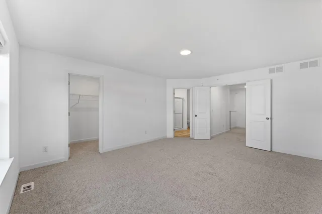 $402,125 | 10518 Harbor Lane North, Maple Grove, MN 55369