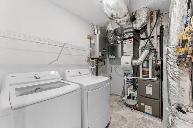 $402,125 | 10518 Harbor Lane North, Maple Grove, MN 55369