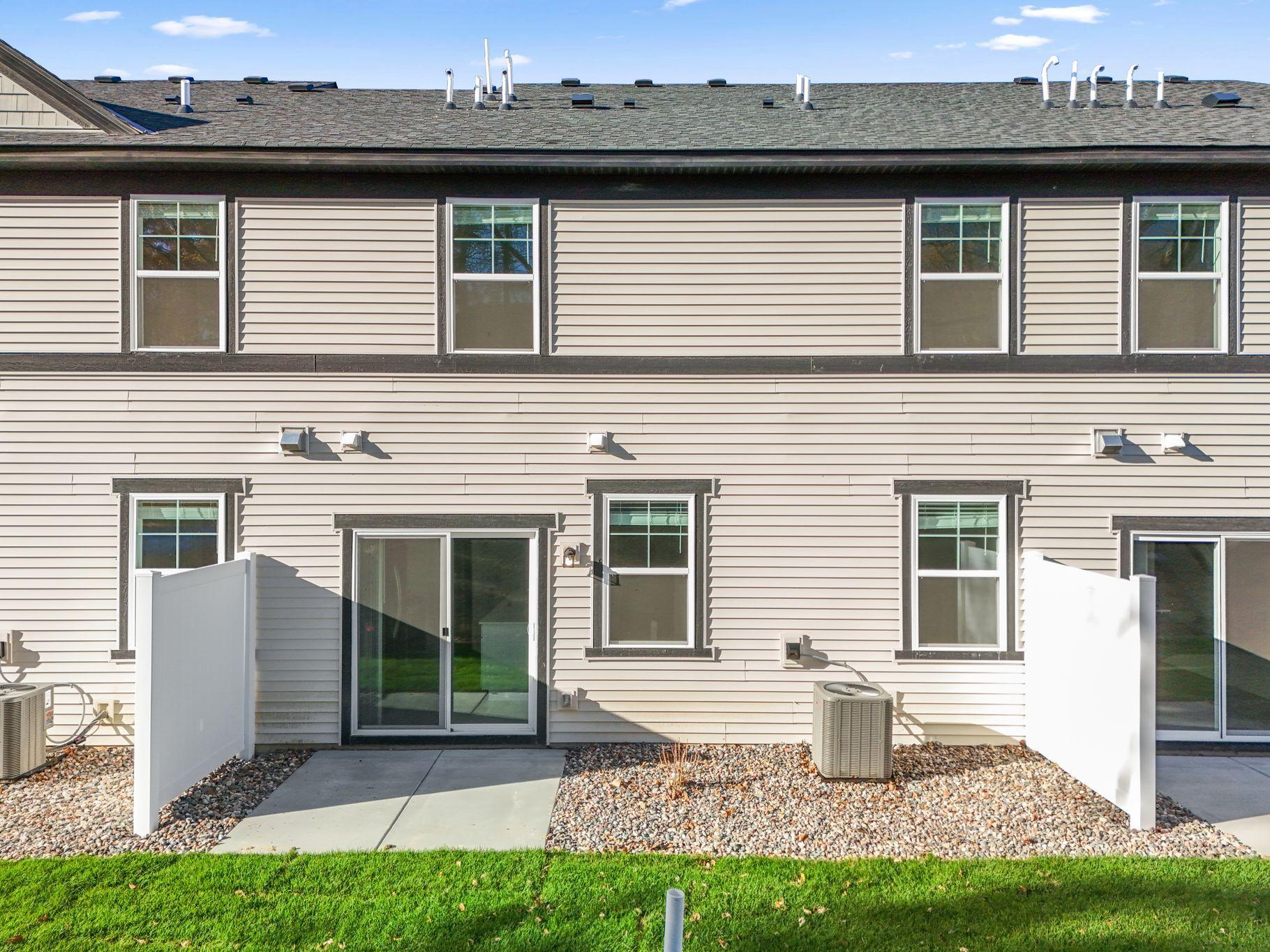 10518 Harbor Lane North Maple Grove, MN 55369 - Photo 4 of 21