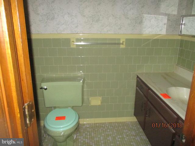 1902 Oakmont Road Fallston, MD 21047 - Photo 7 of 8 Bath