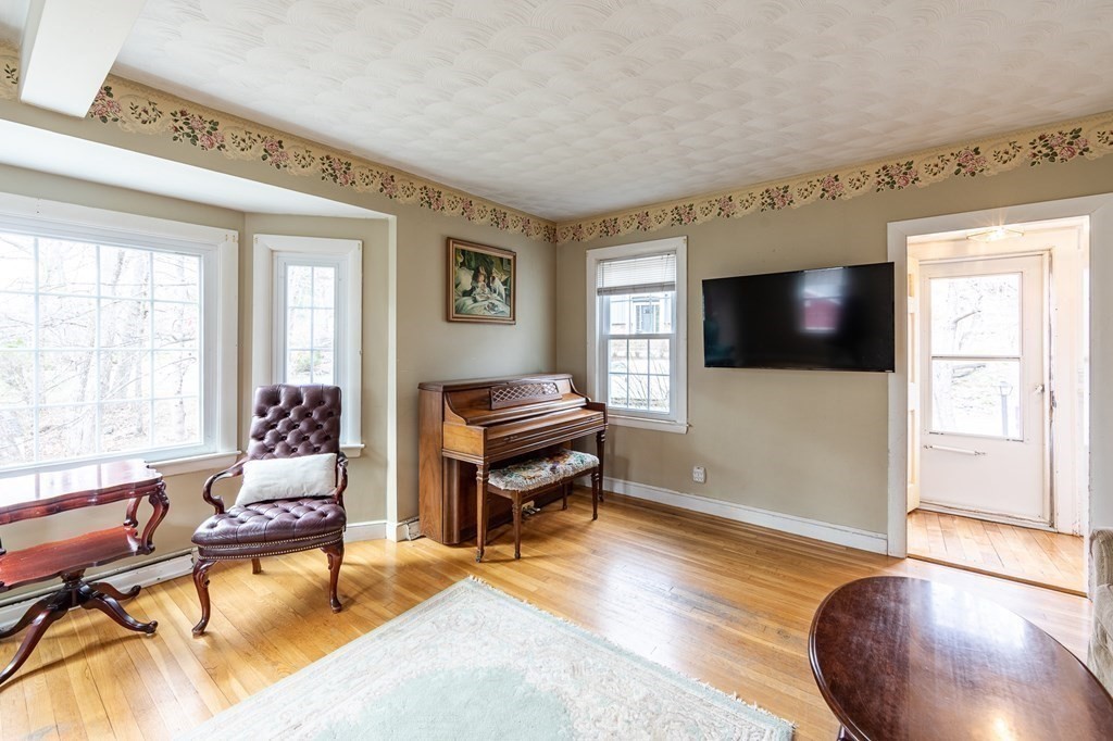 58 Colburn Road Reading, MA 01867 - Photo 24 of 42 Gallery Image 24