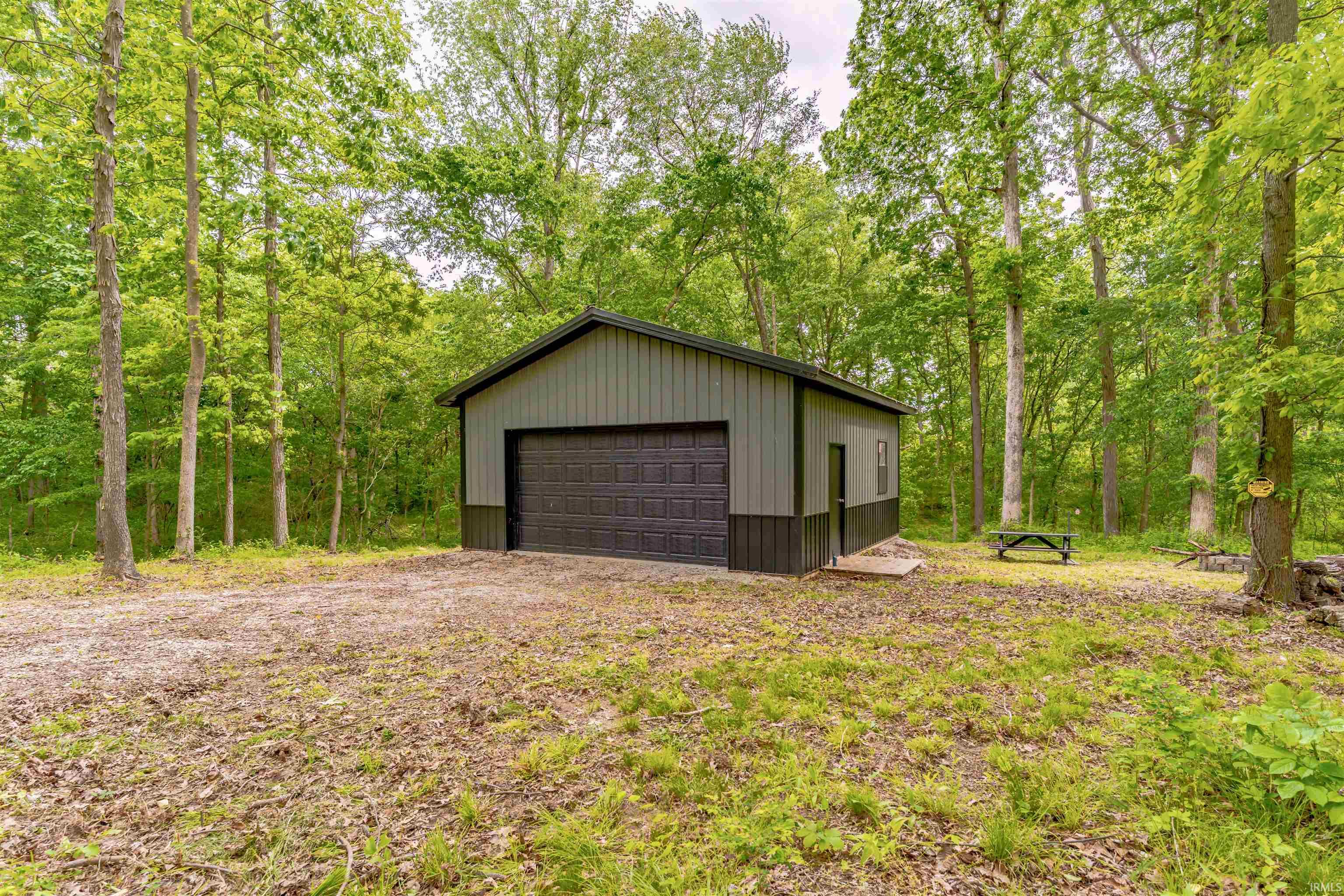 2303 Schroeder Road Evansville, IN 47725 - Photo 7 of 11