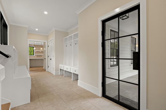 $3,750,000 | 317 Park Street, New Canaan, CT 06840