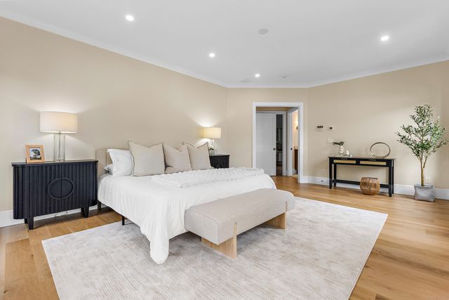 $3,750,000 | 317 Park Street, New Canaan, CT 06840