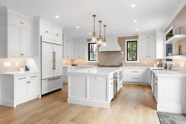 $3,750,000 | 317 Park Street, New Canaan, CT 06840