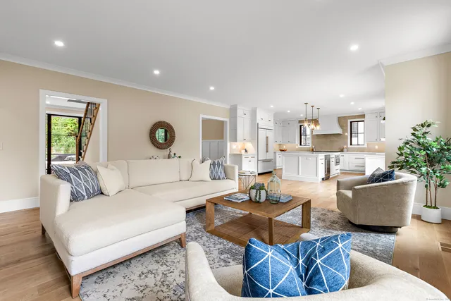 $3,750,000 | 317 Park Street, New Canaan, CT 06840