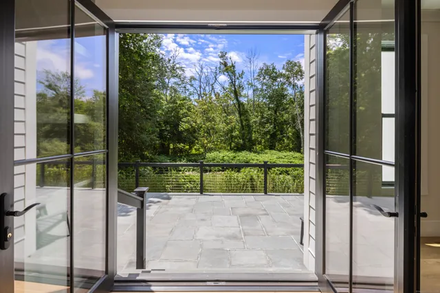 $3,750,000 | 317 Park Street, New Canaan, CT 06840