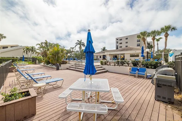 a outdoor view with a sitting space