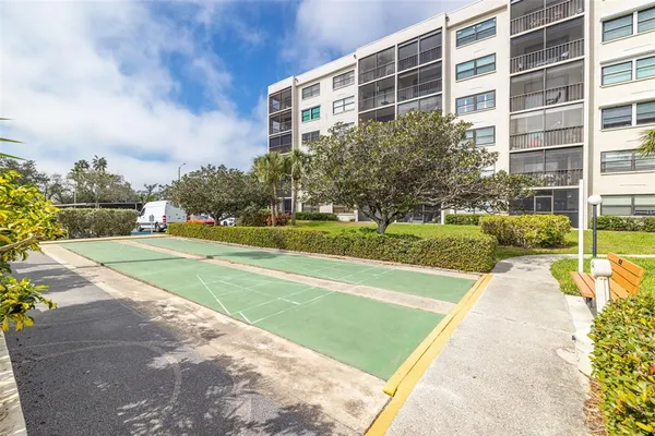 $1,900 | 1316 Pasadena Avenue South, Unit 204, South Pasadena, FL 33707