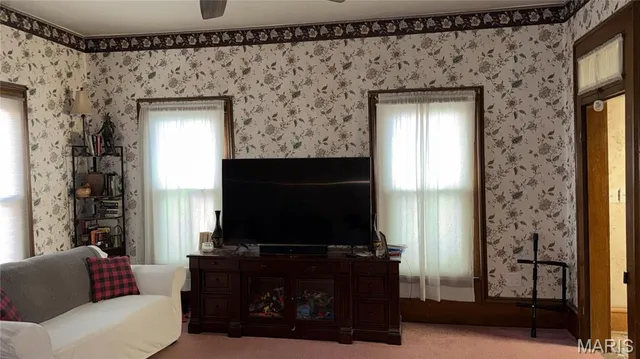 $139,900 | 322 South 4th Street, De Soto, MO 63020