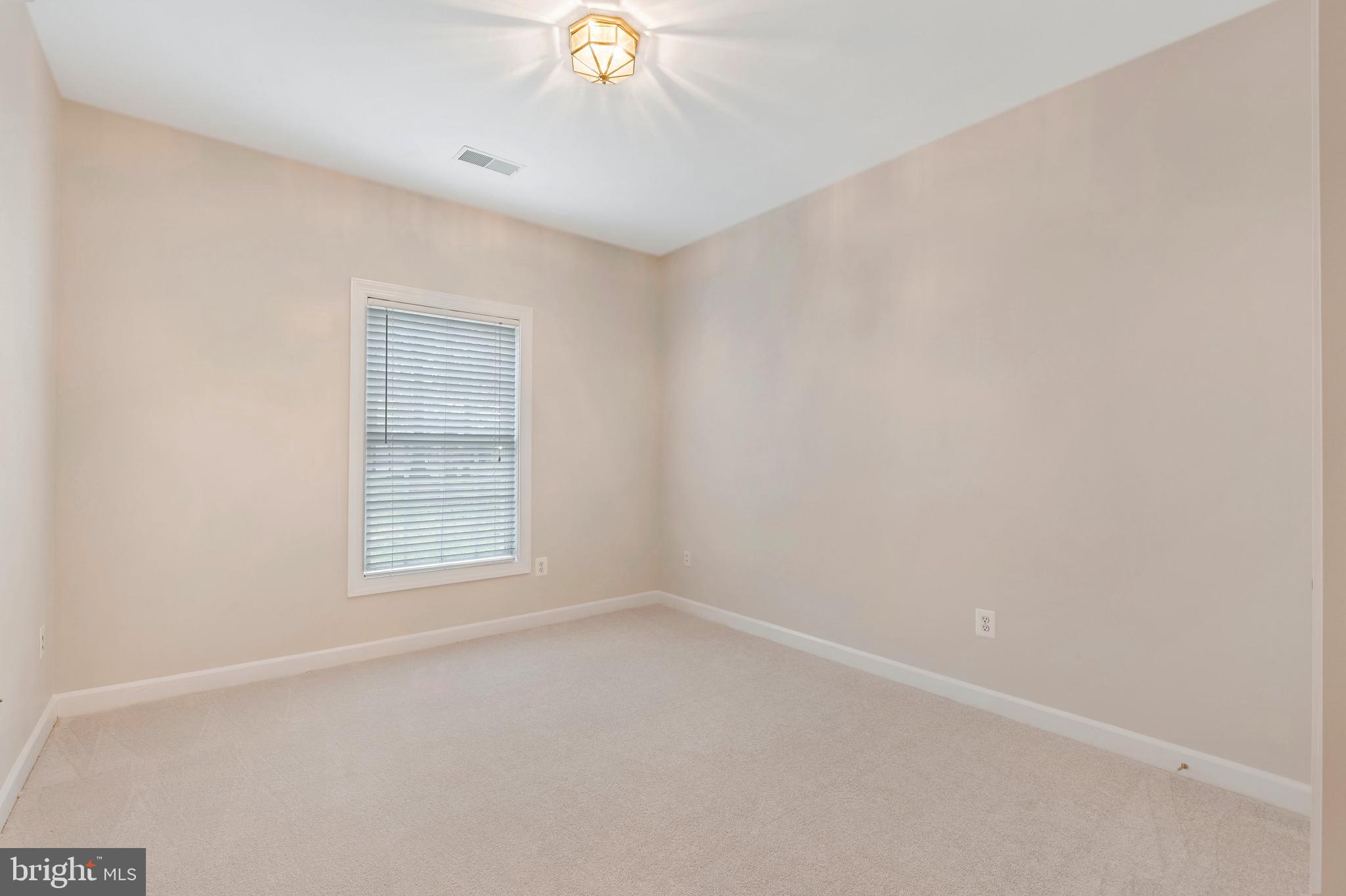 300 Hamlet Circle Edgewater, MD 21037 - Photo 18 of 25 Gallery Image 18