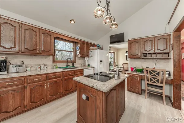 $430,000 | 7916 Lyle Lane, Dittmer, MO 63023