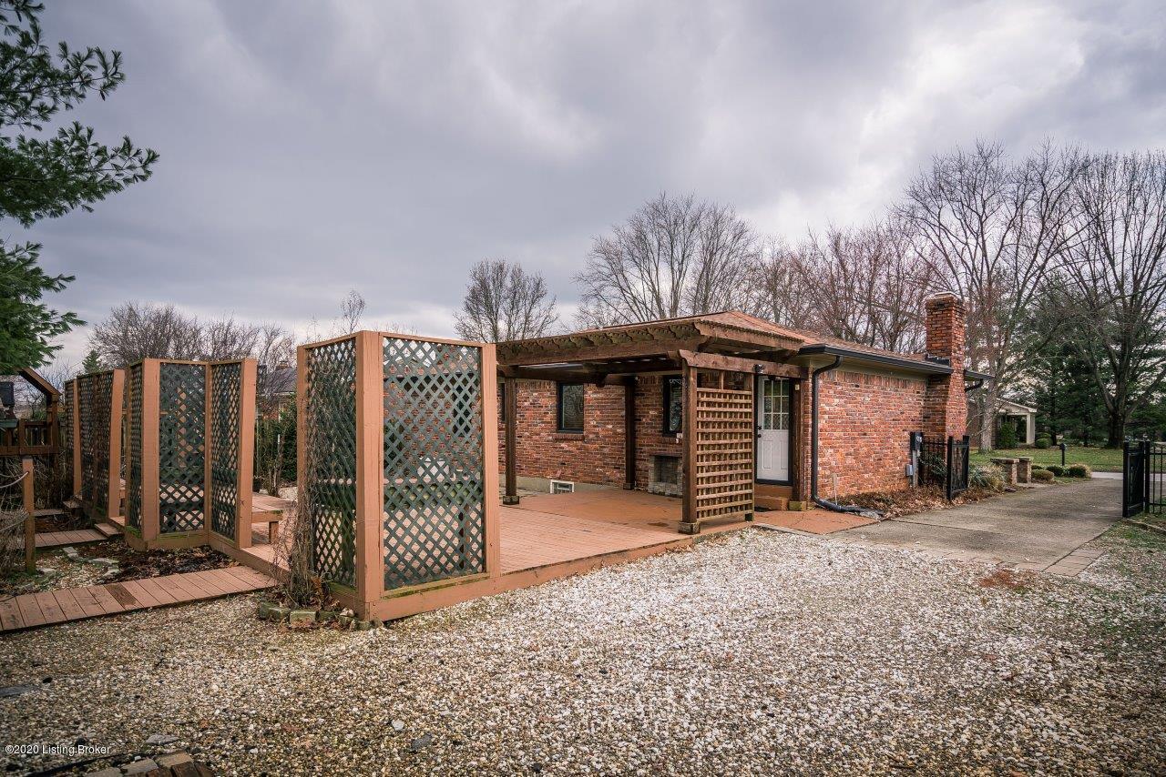1007 Clerkenwell Road Louisville, KY 40207 - Photo 39 of 46 1007 Clerkenwell Rd-08