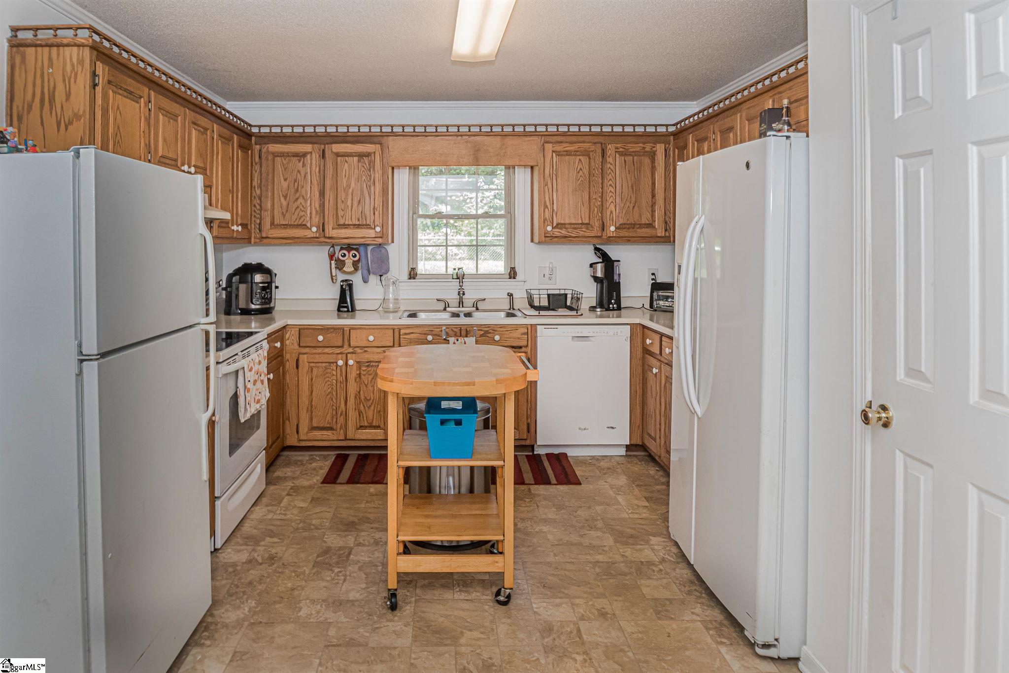 230 State Rd S-39-300 Pickens, SC 29671 - Photo 12 of 26