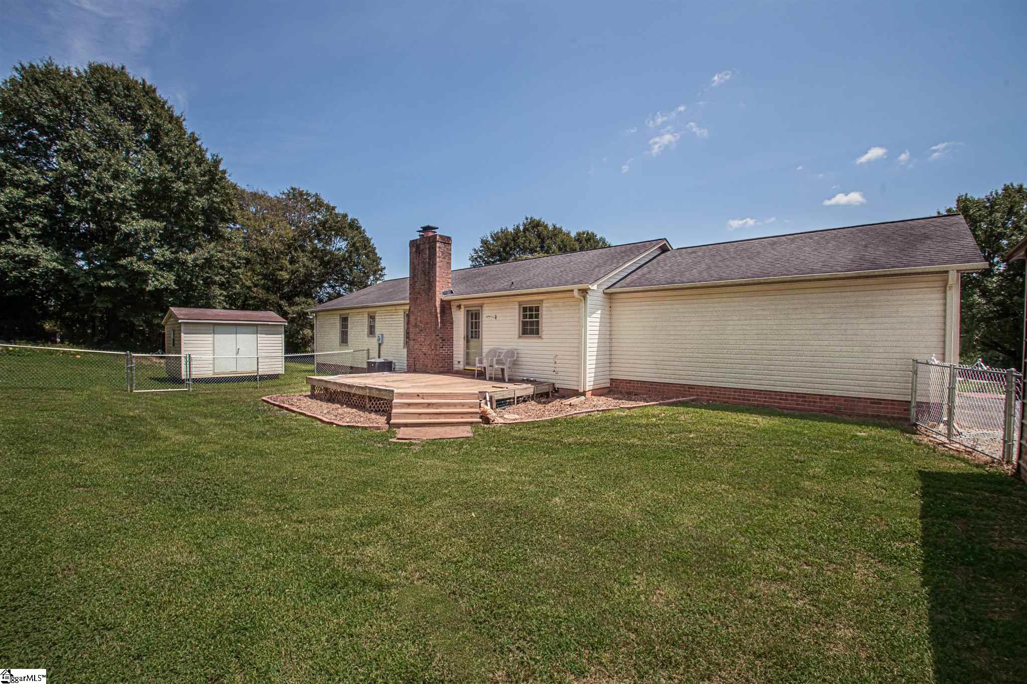 230 State Rd S-39-300 Pickens, SC 29671 - Photo 6 of 26