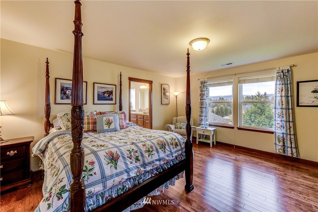1024 Chestnut Loop Mount Vernon, WA 98274 - Photo 11 of 21 Gallery Image 11