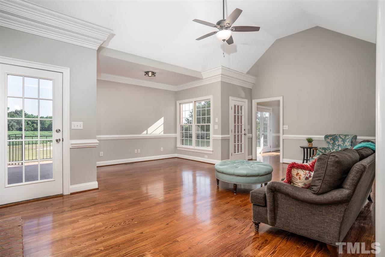 4276 Loop Road Nashville, NC 27856 - Photo 2 of 30