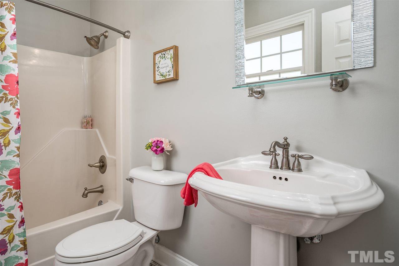4276 Loop Road Nashville, NC 27856 - Photo 16 of 30