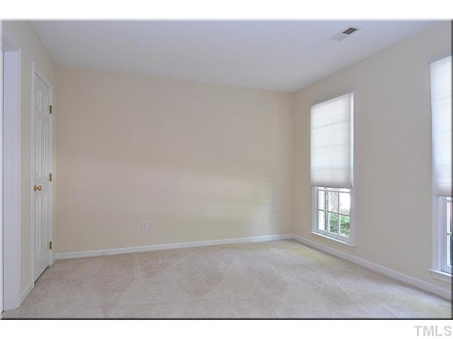 3516 Singleleaf Lane Raleigh, NC 27616 - Photo 11 of 19