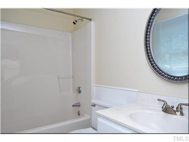 3516 Singleleaf Lane Raleigh, NC 27616 - Photo 13 of 19