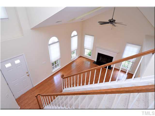 3516 Singleleaf Lane Raleigh, NC 27616 - Photo 5 of 19