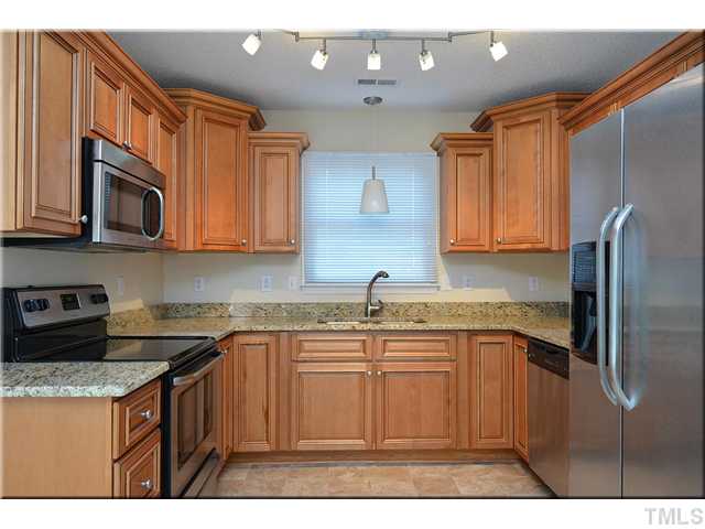 3516 Singleleaf Lane Raleigh, NC 27616 - Photo 8 of 19