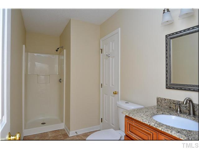 3516 Singleleaf Lane Raleigh, NC 27616 - Photo 10 of 19