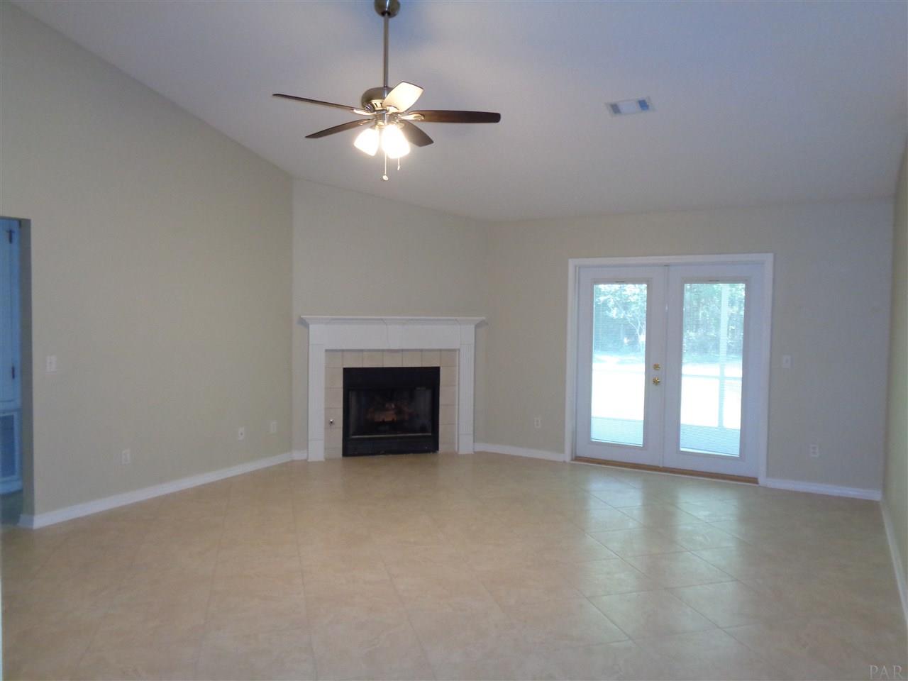 595 Riola Place Pensacola, FL 32506 - Photo 23 of 34 Gallery Image 23