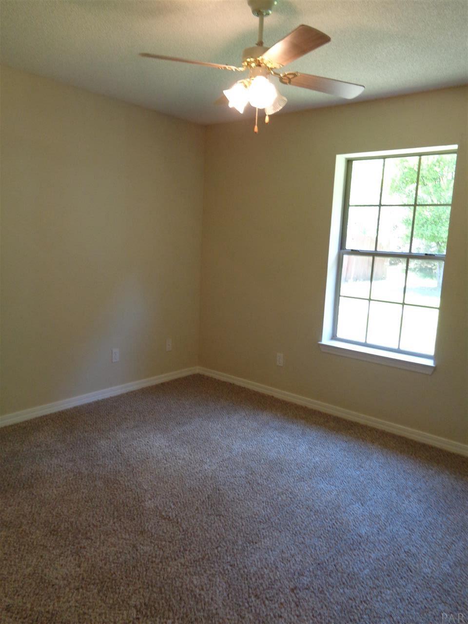 595 Riola Place Pensacola, FL 32506 - Photo 25 of 34 Gallery Image 25