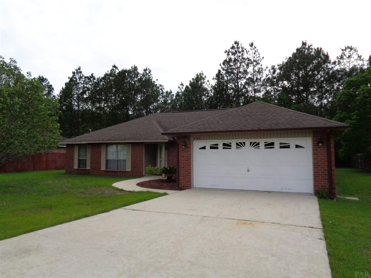 595 Riola Place Pensacola, FL 32506 - Photo 4 of 34 Gallery Image 4