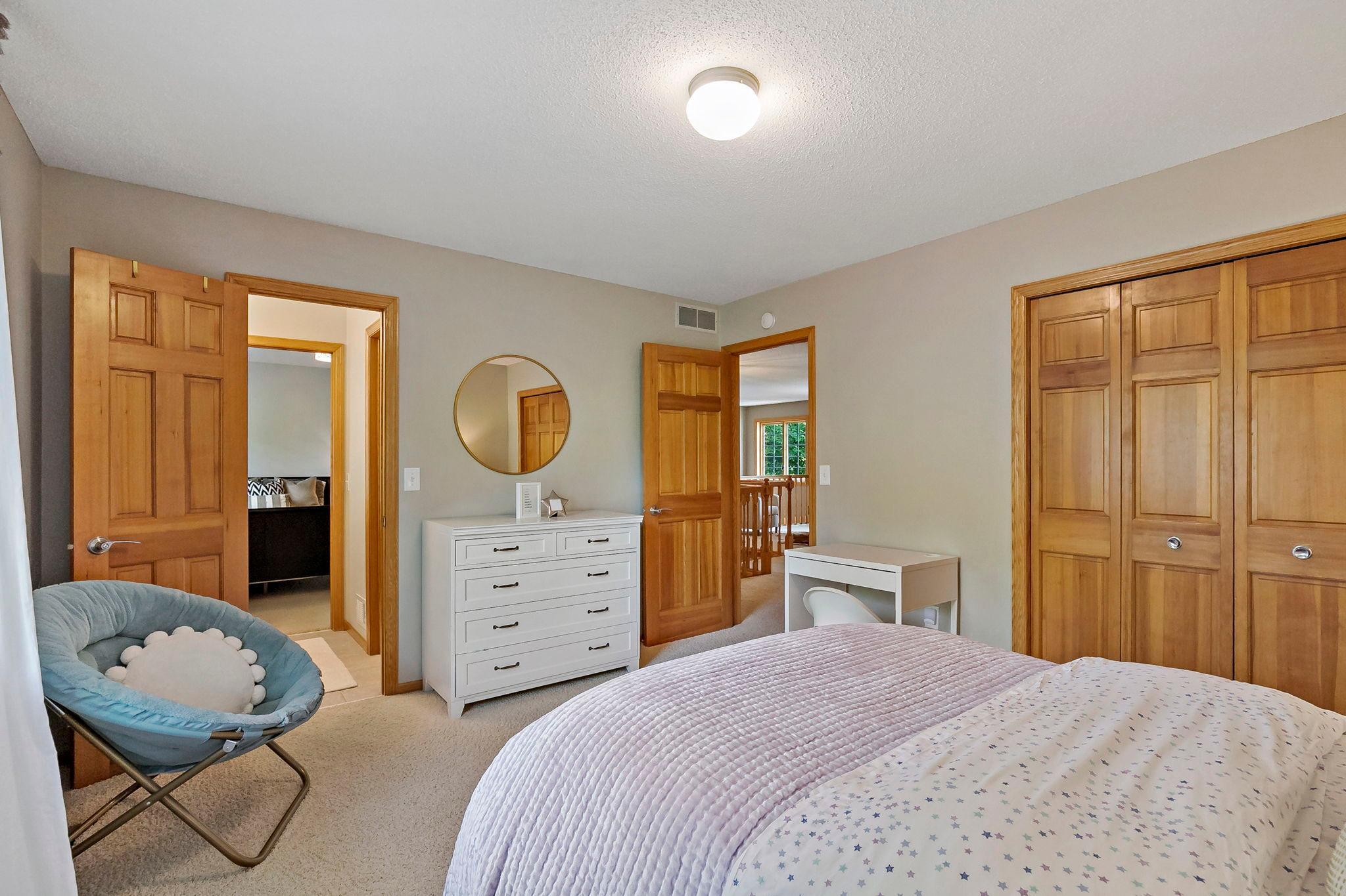 8879 Sylvan Ridge Eden Prairie, MN 55347 - Photo 37 of 49