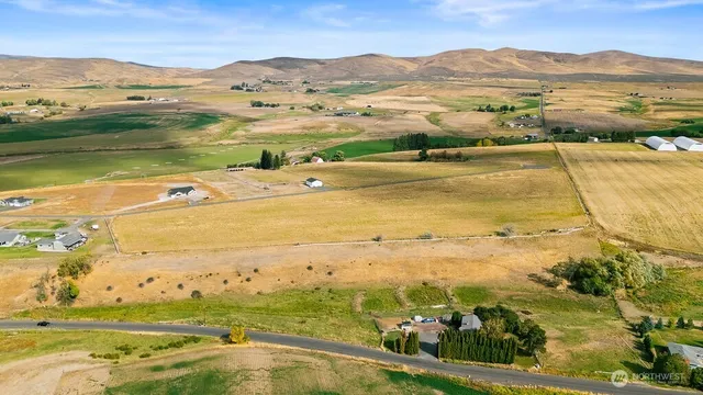 $399,000 | 411-nka) Rolling Hill Drive, Ellensburg, WA 98926