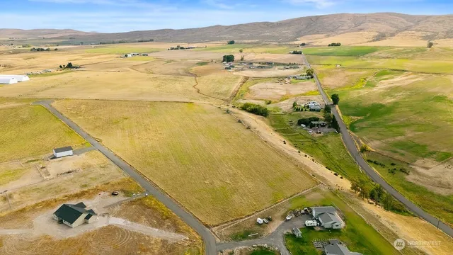 $399,000 | 411-nka) Rolling Hill Drive, Ellensburg, WA 98926