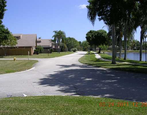 151 Maplecrest Circle Jupiter, FL 33458 - Photo 6 of 6 Additional Photo