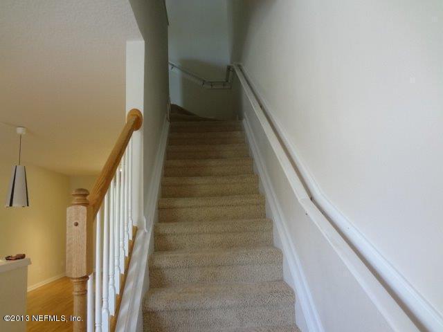 3583 Pebble Path Lane Jacksonville, FL 32224 - Photo 7 of 14 Stairs