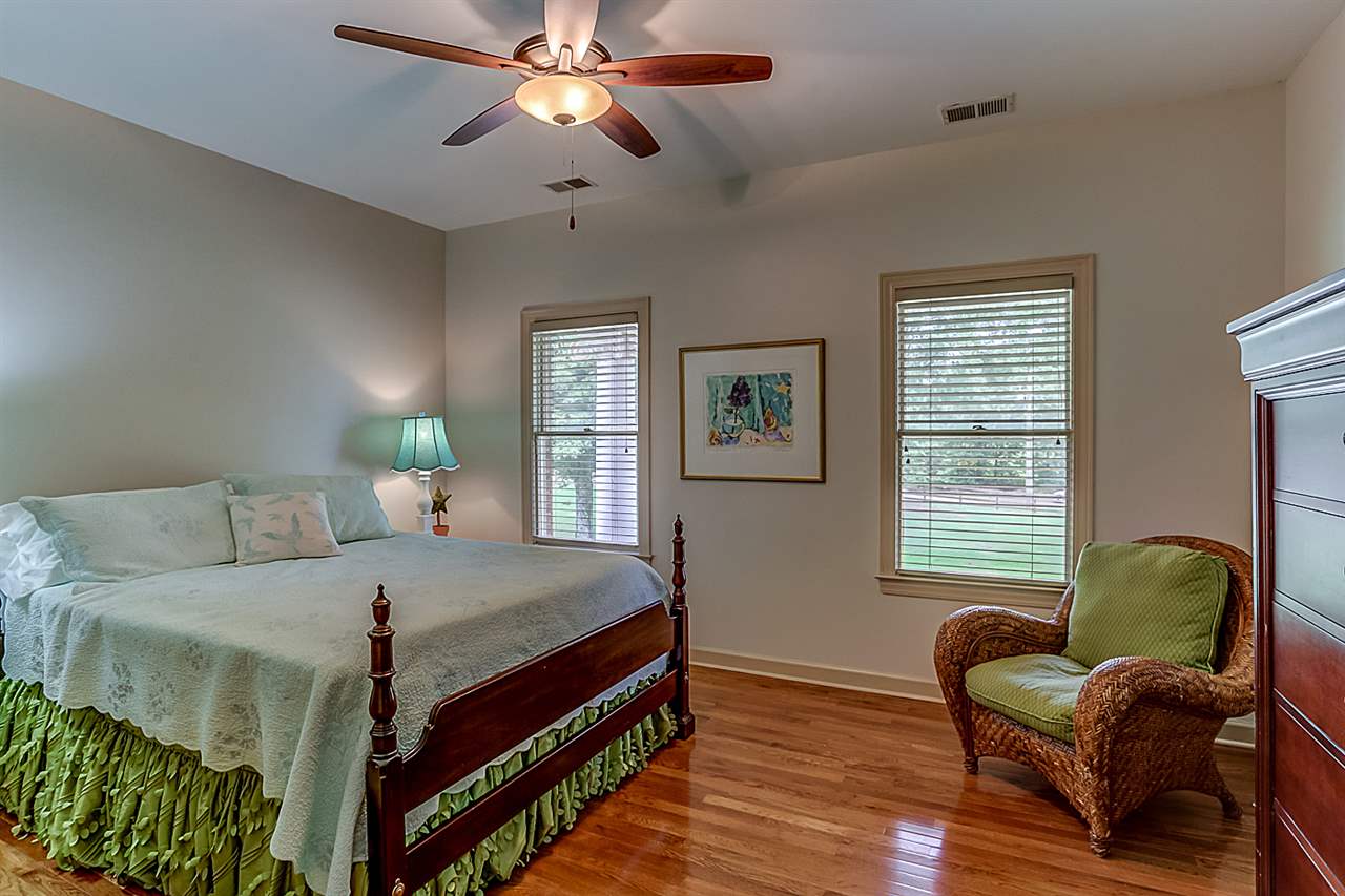 9861 East Holmes Road Collierville, TN 38017 - Photo 16 of 24