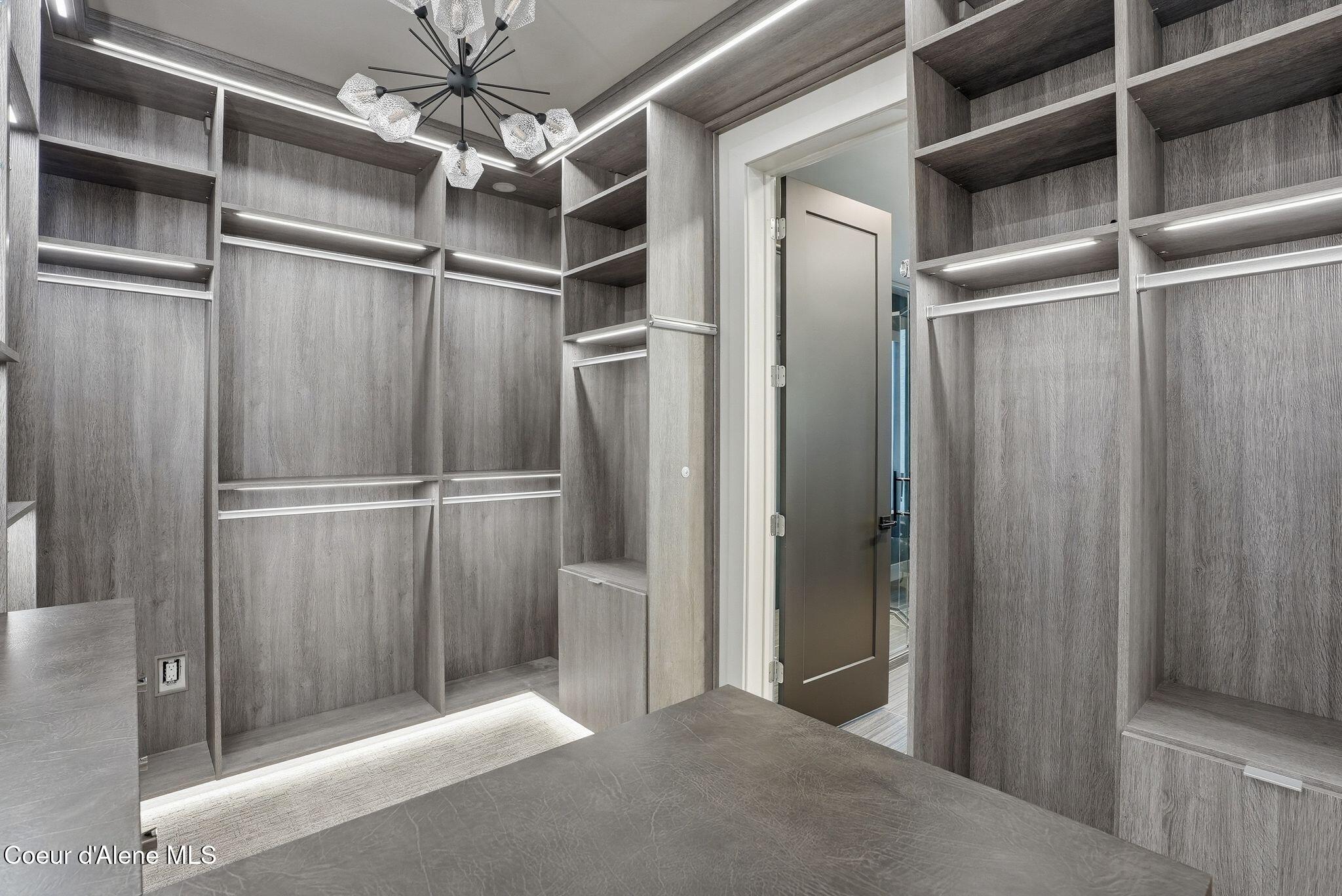 3092 North Atlas Road Coeur D'Alene, ID 83814 - Photo 31 of 41 79_Inside-Media-Atlas Closet-8