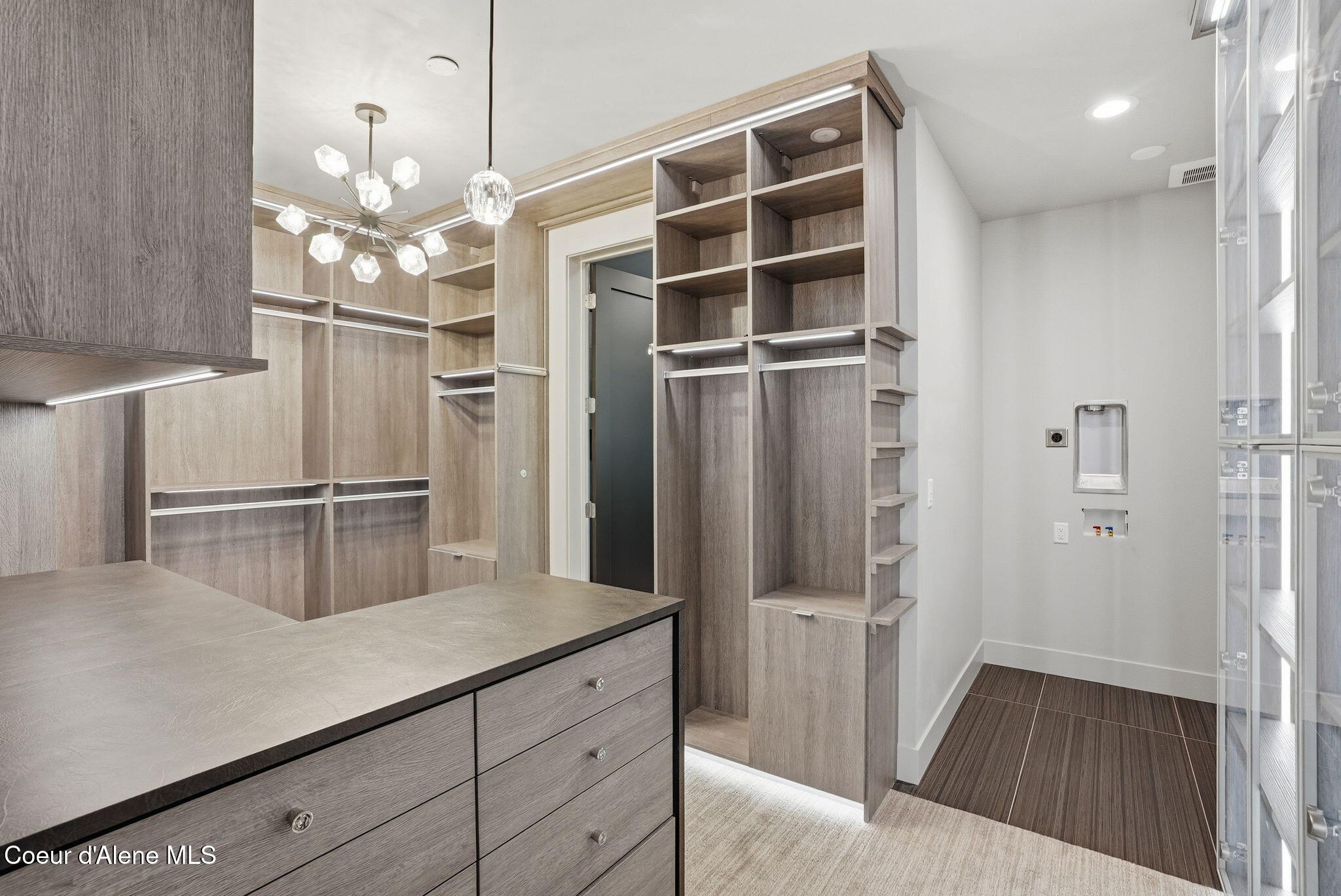 3092 North Atlas Road Coeur D'Alene, ID 83814 - Photo 32 of 41 75_Inside-Media-Atlas Closet-4