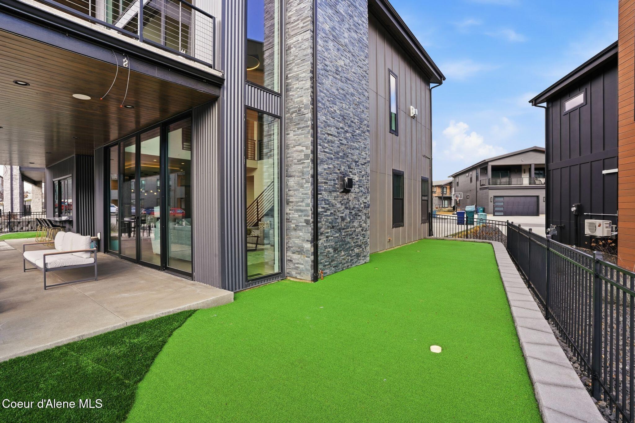 3092 North Atlas Road Coeur D'Alene, ID 83814 - Photo 5 of 41 Putting Green