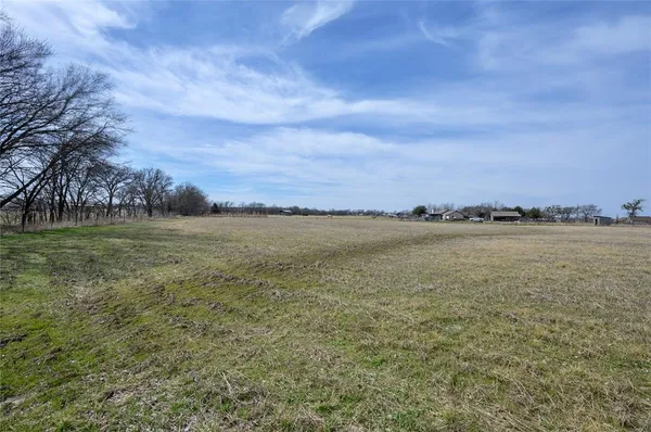 $280,000 | 9061 Crow Wright Road, Sanger, TX 76266