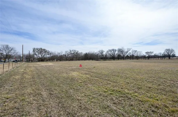 $280,000 | 9061 Crow Wright Road, Sanger, TX 76266