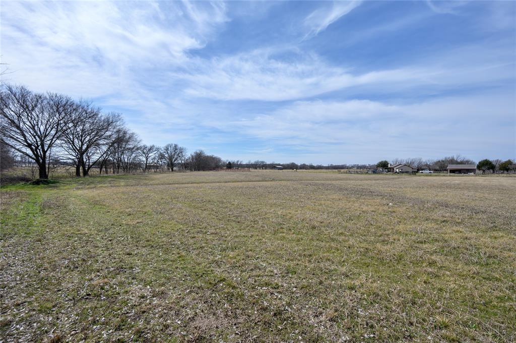 9061 Crow Wright Road Sanger, TX 76266 - Photo 19 of 37