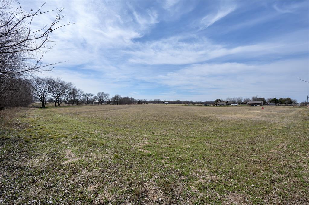 9061 Crow Wright Road Sanger, TX 76266 - Photo 20 of 37