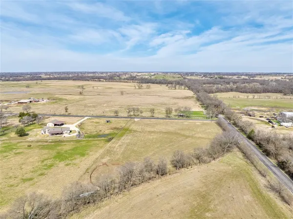 $280,000 | 9061 Crow Wright Road, Sanger, TX 76266