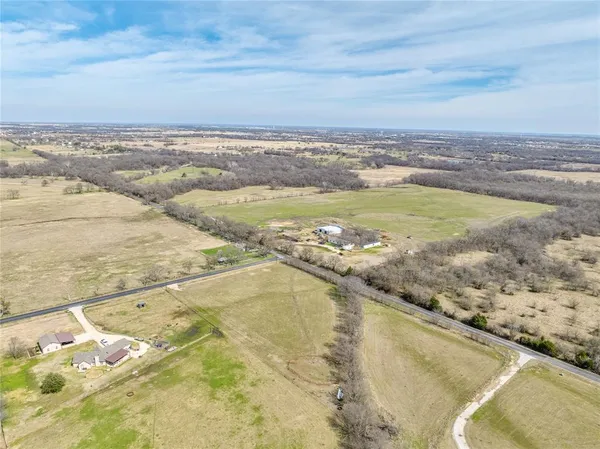 $280,000 | 9061 Crow Wright Road, Sanger, TX 76266