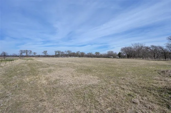 $280,000 | 9061 Crow Wright Road, Sanger, TX 76266