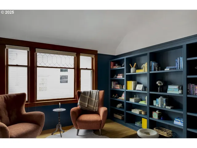 $619,000 | 5727 Northeast 15th Avenue, Portland, OR 97211