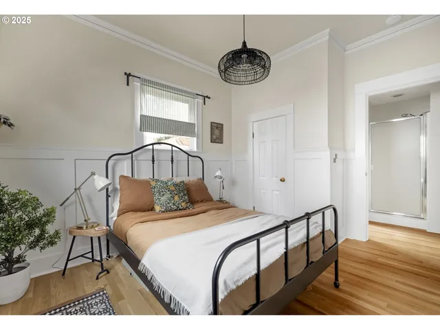 $619,000 | 5727 Northeast 15th Avenue, Portland, OR 97211